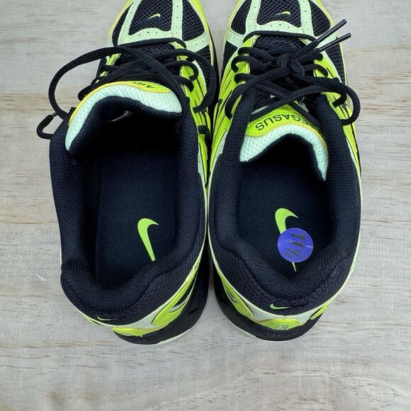 NEW Nike Air Pegasus 2005 Running Shoes Mens Sz 11.5 Volt Black HQ5403-700 main image 6